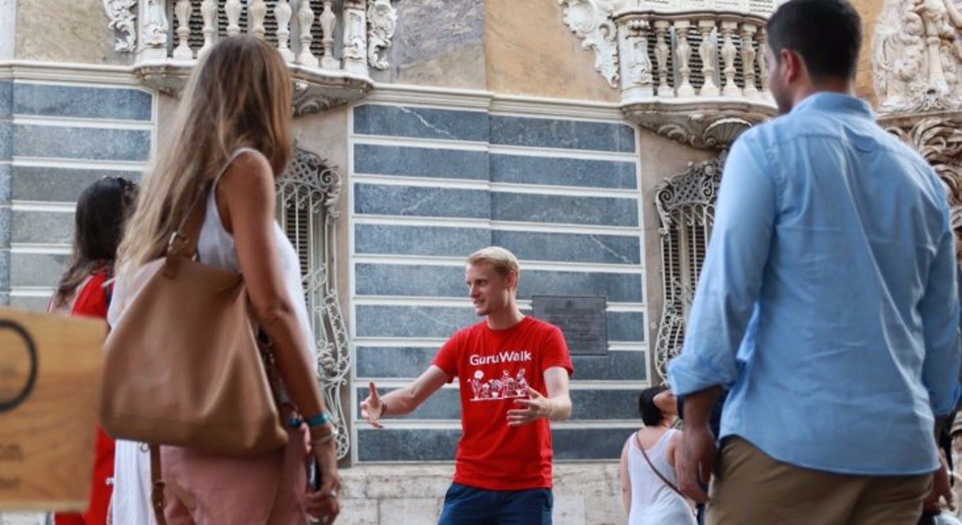 El número de turistas que realizó un ‘free tour’ esta Semana Santa se incrementó un 20% en comparación al año anterior