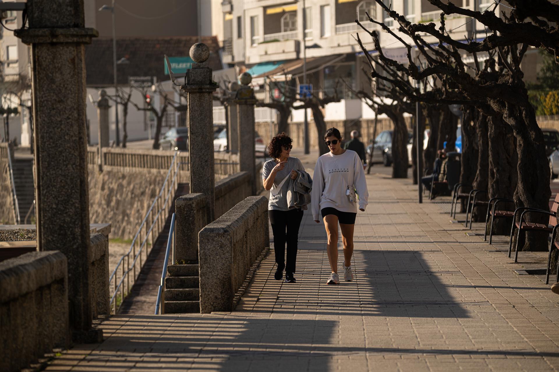 Las temperaturas suben de forma generalizada, con máximas que llegarán a los 27ºC en Murcia