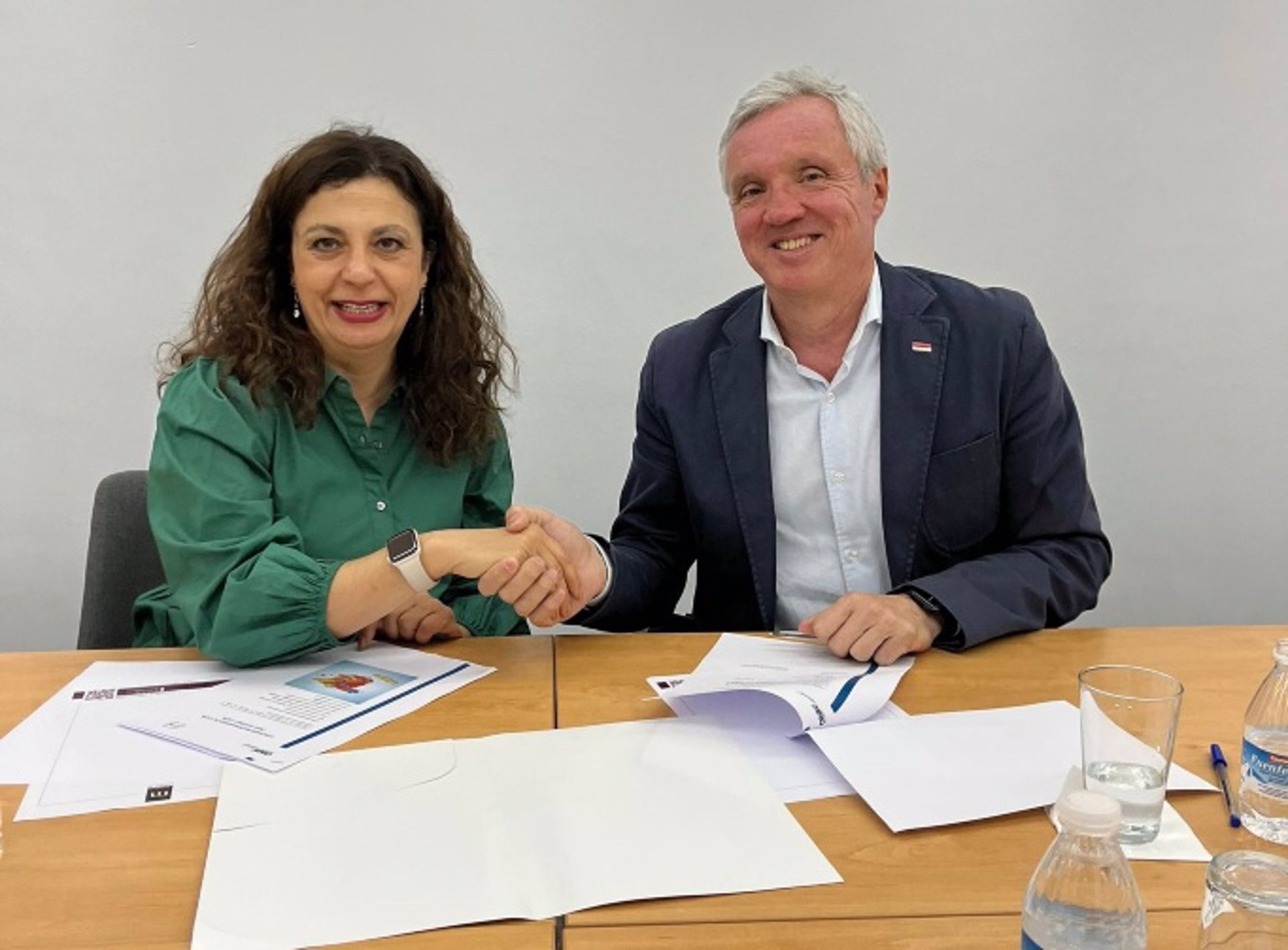 CEAV renueva su acuerdo de colaboración con León para impulsar la ciudad como «un destino turístico de calidad»