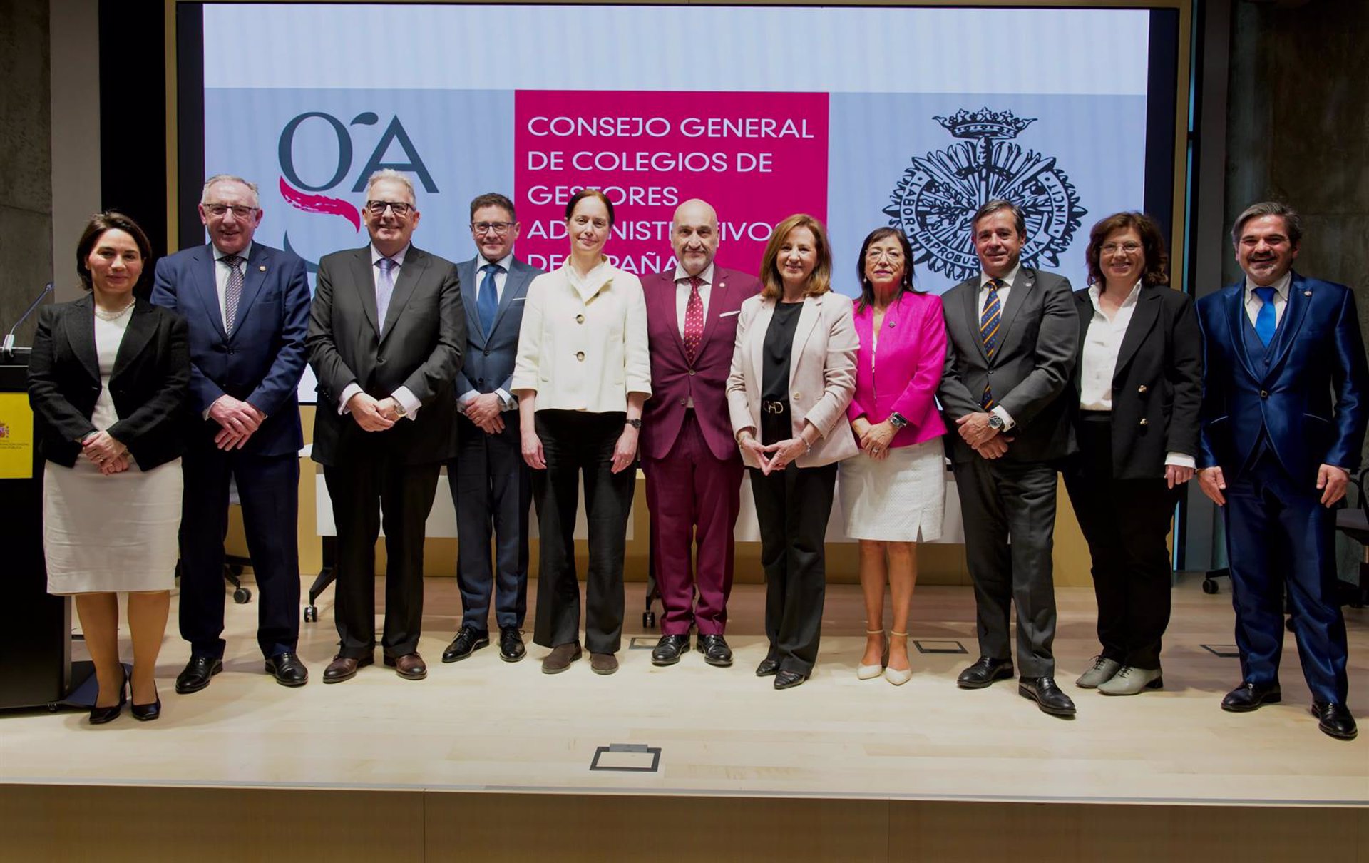 Economía- Fernando Santiago renueva su mandato al frente del Consejo General de los Colegios de Gestores Administrativos