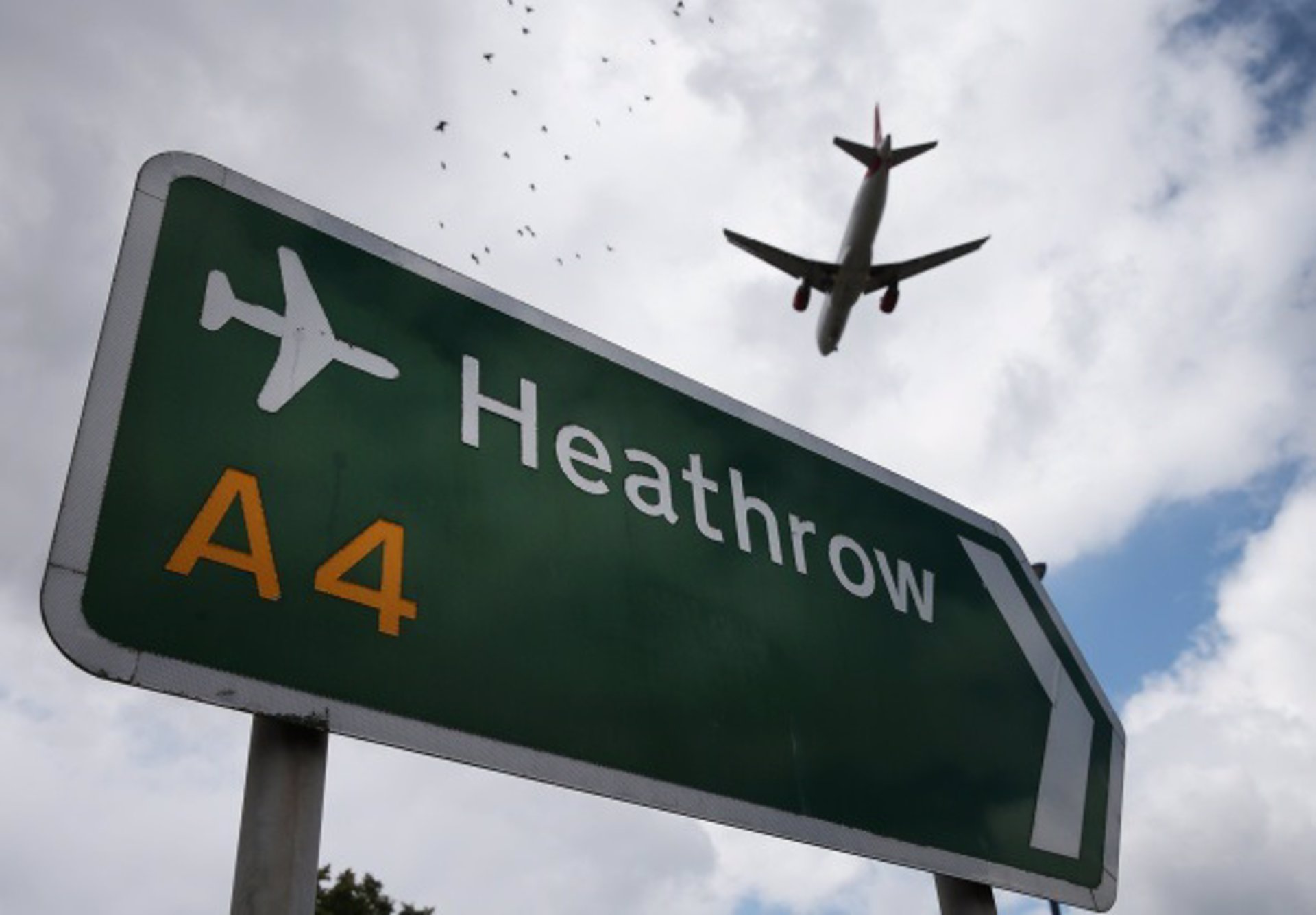 Cancelada la huelga de trabajadores de repostaje de combustible en el aeropuerto de Heathrow
