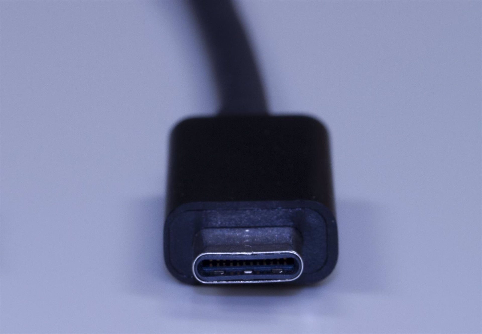 Los cargadores de todos los teléfonos y dispositivos electrónicos deberán ser USB tipo C a finales de 2024