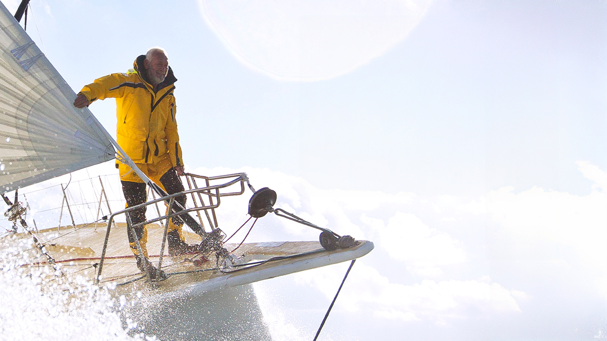 SAIL IN Tour llega a Barcelona con la charla del marino Robin Knox-Johnston