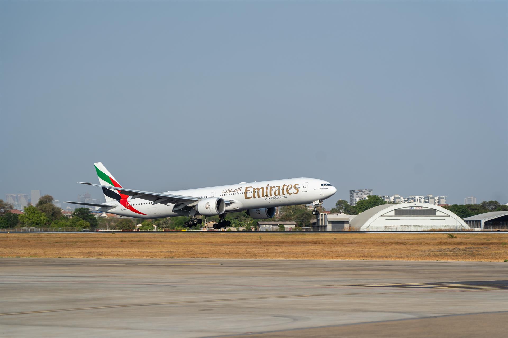 Emirates aterriza en Phnom Penh (Camboya) con un vuelo diario