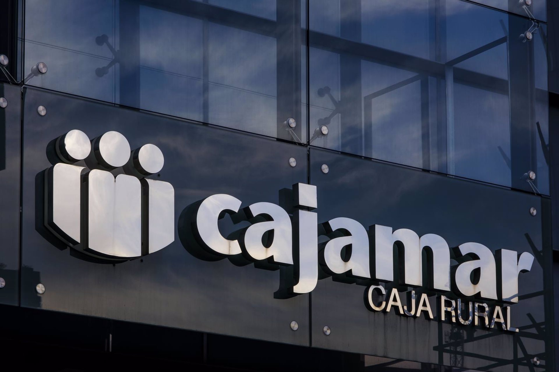 Cajamar triplica su beneficio en el primer trimestre al ganar 86,7 millones de euros