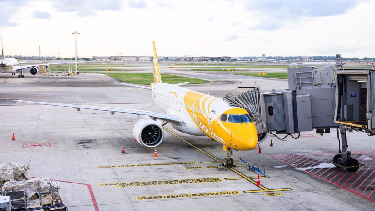 El primer Embraer E190-E2 de la filial 'low cost' de Singapore Airlines ...