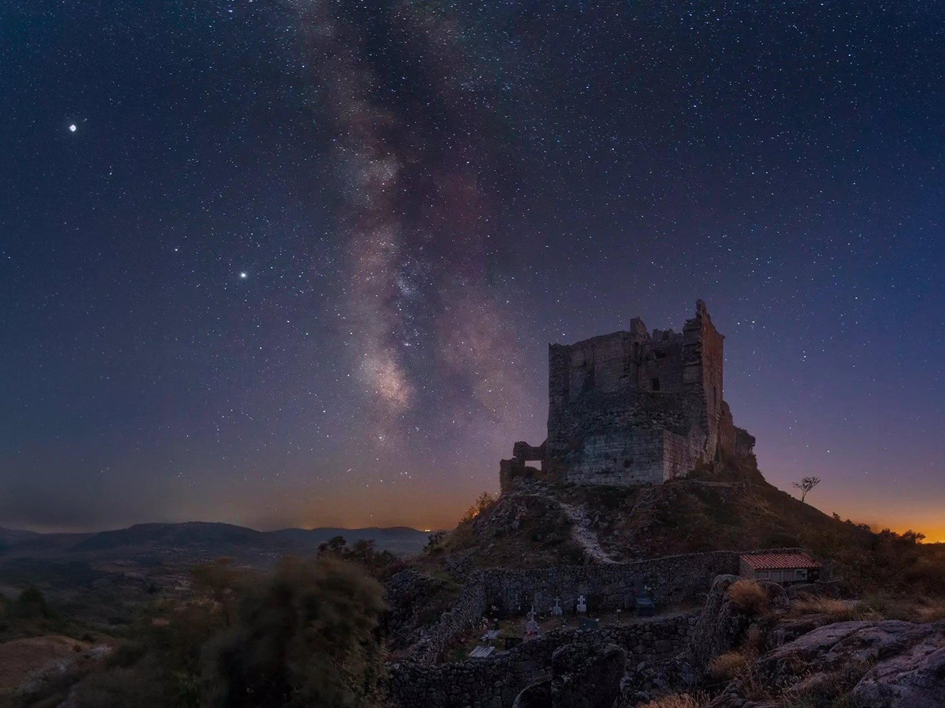 Cinco recorridos para conocer gastronomía, cultura y naturaleza en Cáceres de mano de la Torta del Casar
