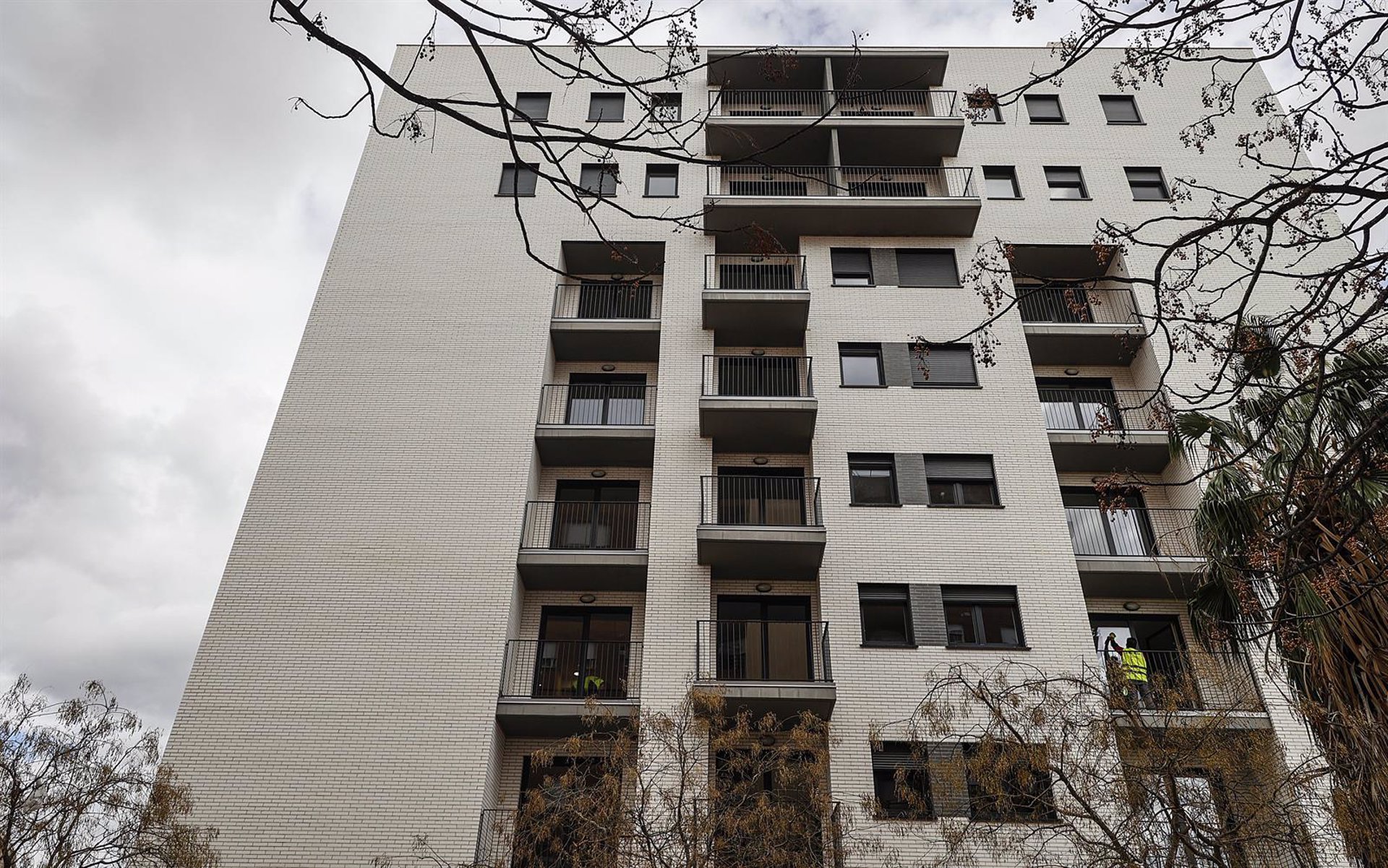 Casi el 90% de los españoles desconoce las deducciones en la renta por rehabilitación de vivienda, según UCI