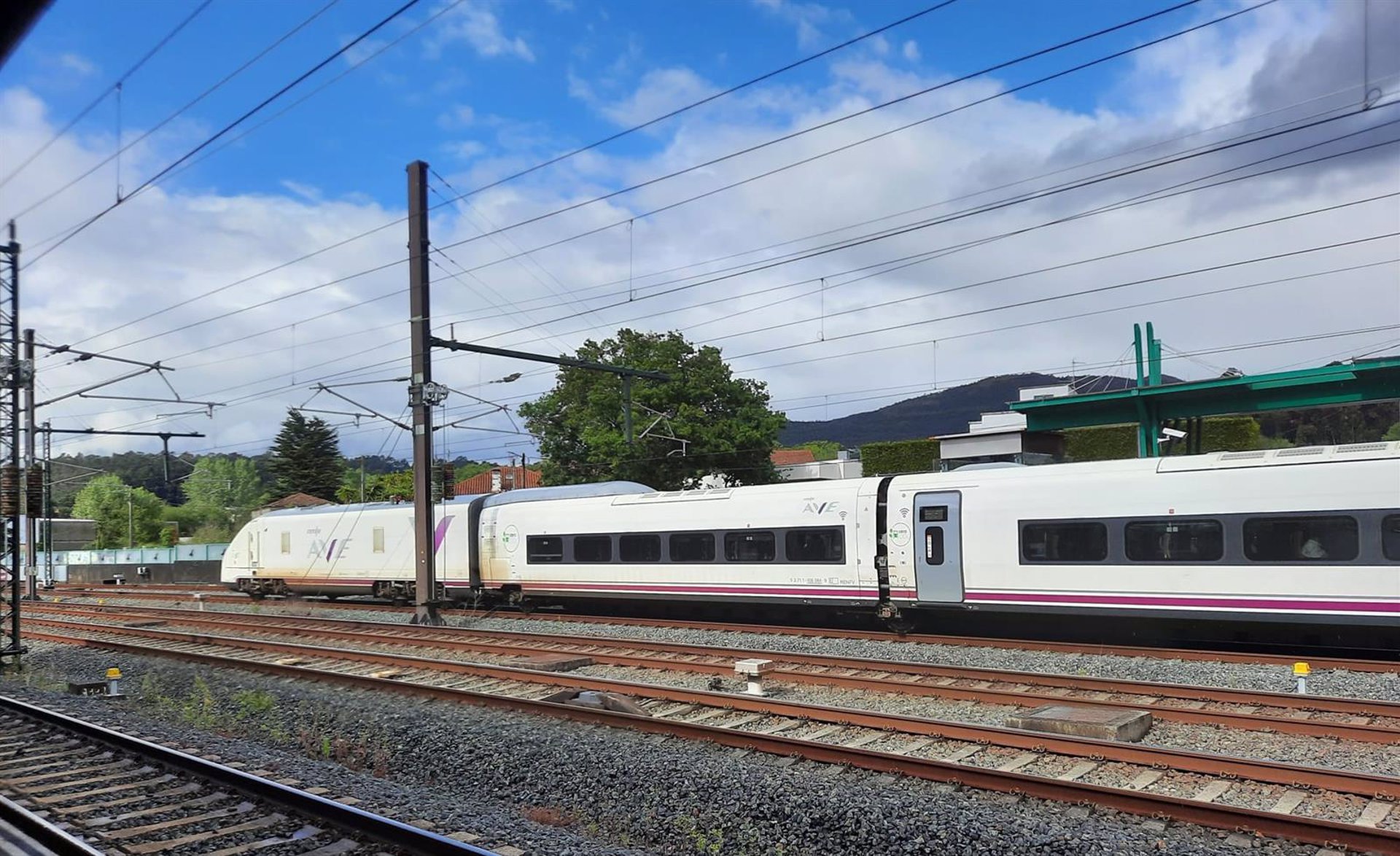 Óscar Puente probará este jueves los nuevos trenes Avril entre Madrid y A Coruña