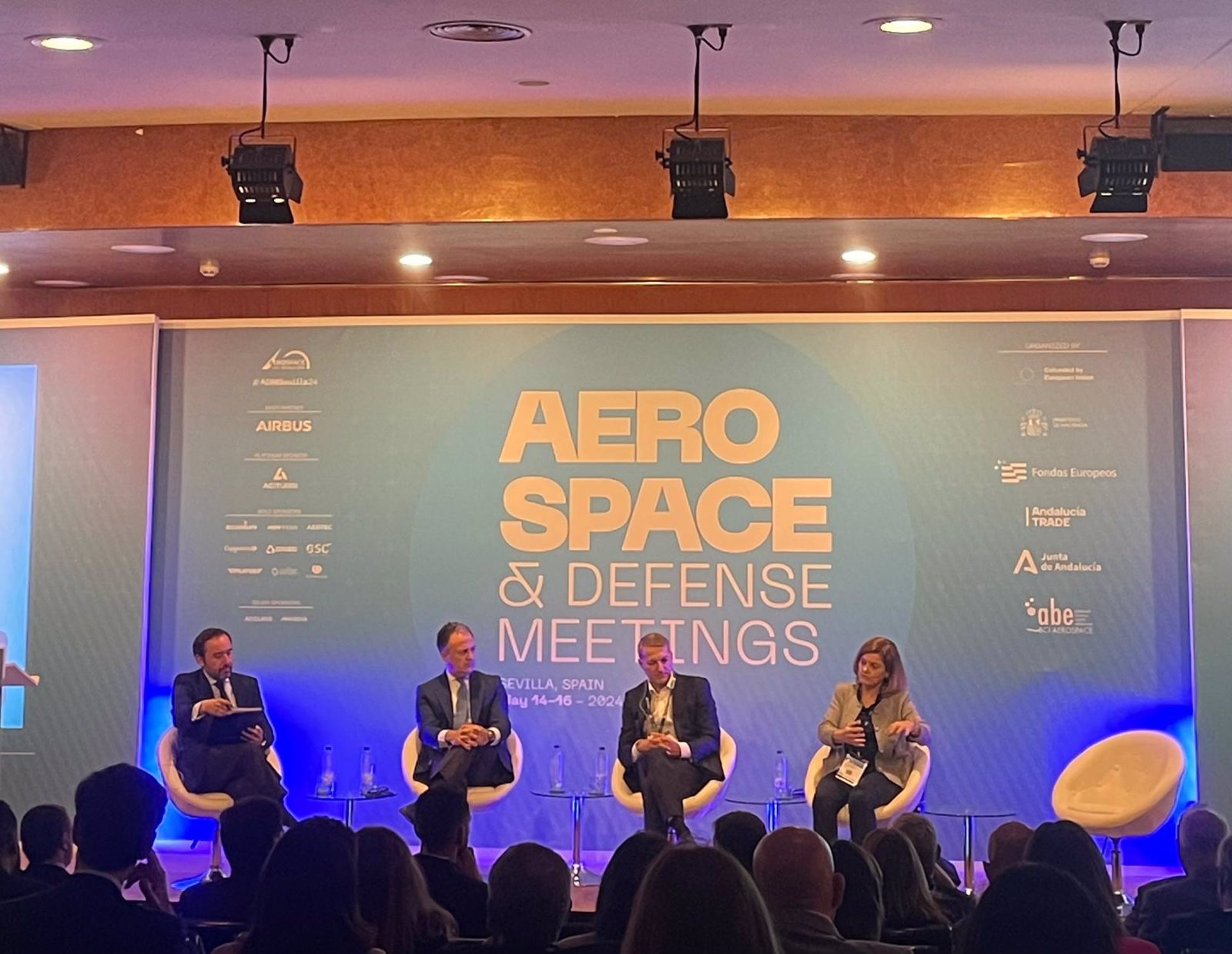 El sector aeroespacial ve «crucial» el trabajo conjunto con las administraciones educativas para la captación de talento