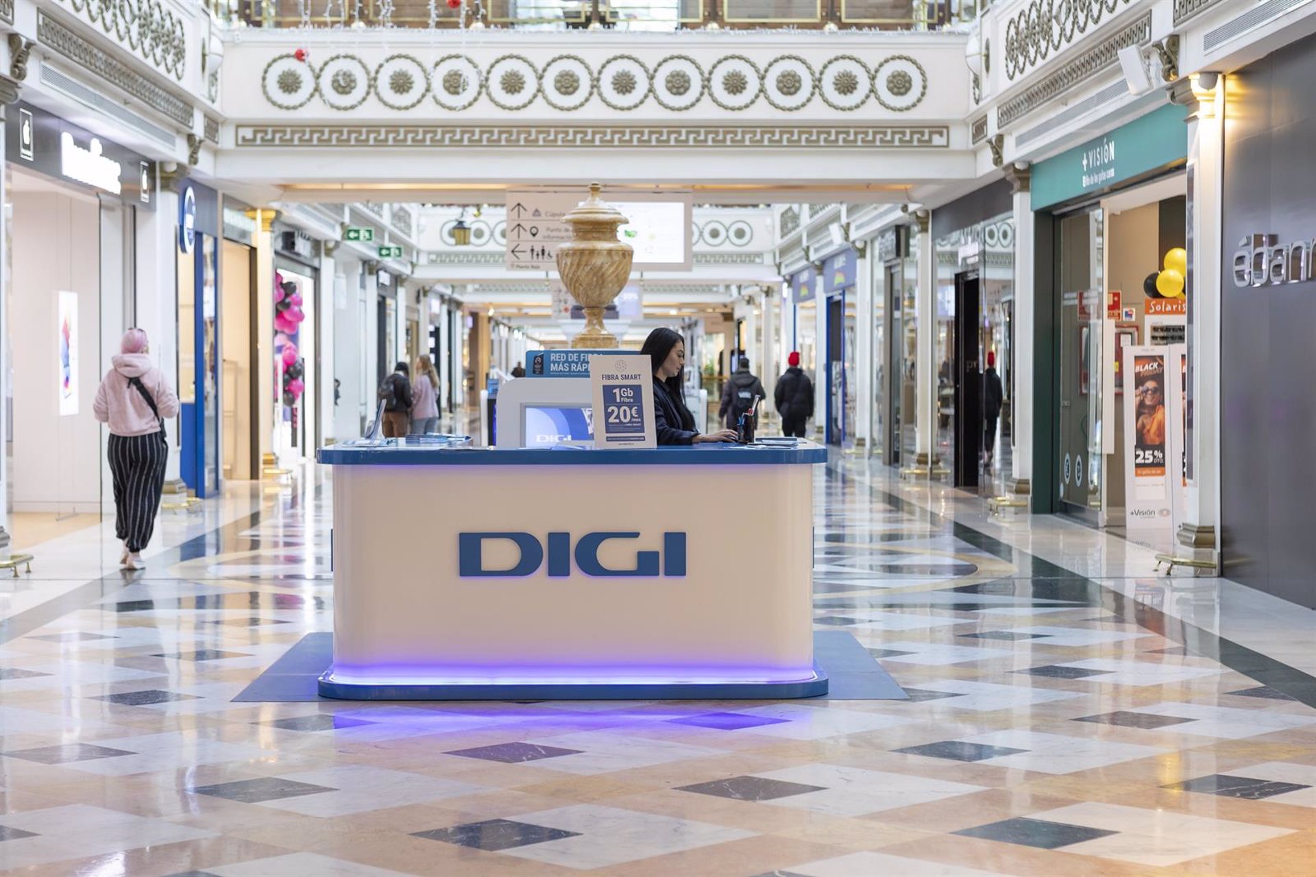 Digi logra un beneficio de 25,6 millones hasta marzo, más del doble que un año antes