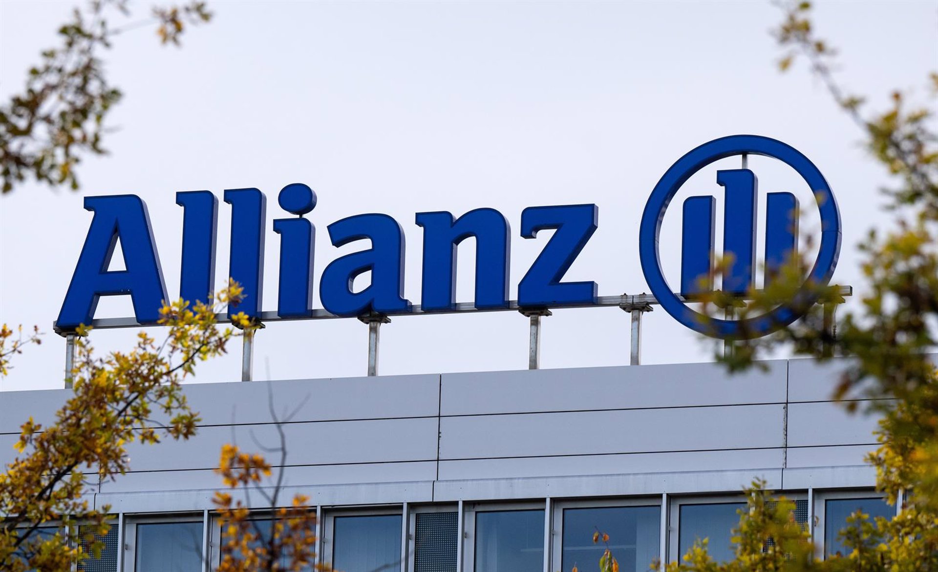 Allianz gana 2.475 millones de euros en el primer trimestre de 2024, un 21,8% más que en el año anterior