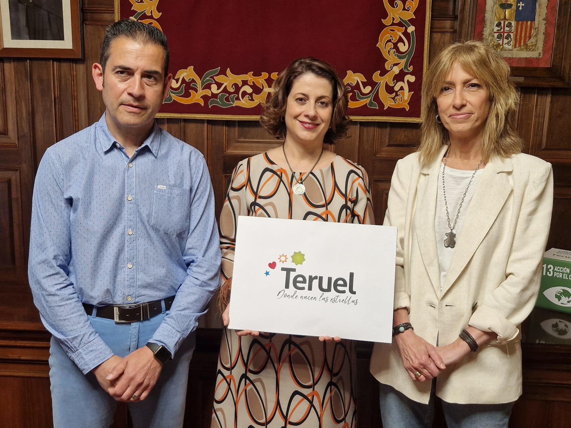 Teruel presenta la nueva marca de ciudad y el eslogan ‘Donde nacen la estrellas’