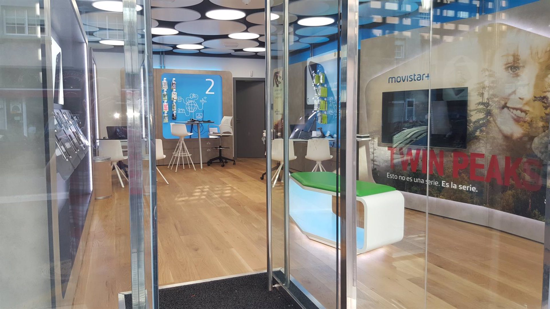 Commcenter, principal distribuidor de Telefónica España, pagará un dividendo de 0,11 euros el 3 de junio