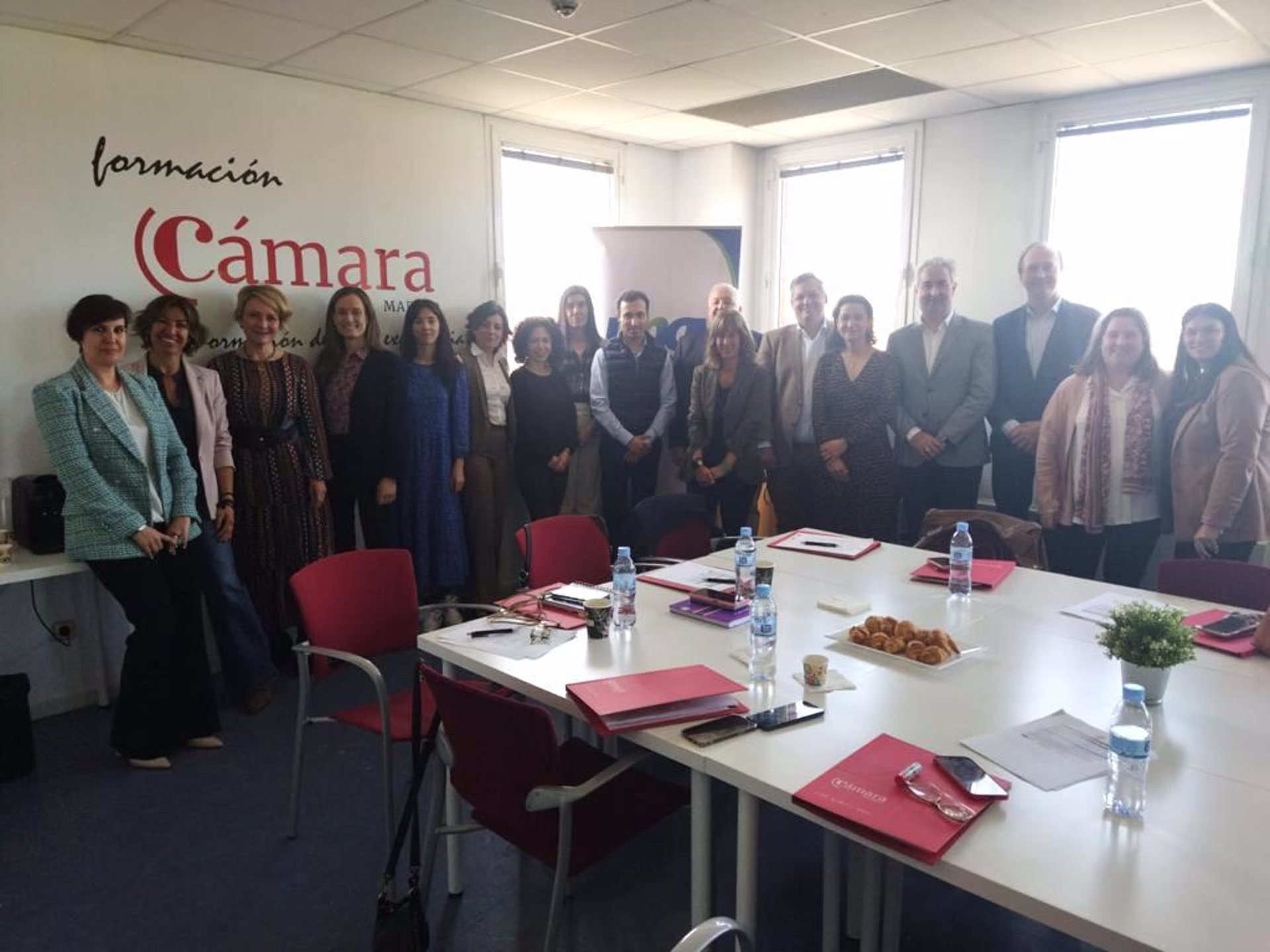 UNAV ofrecerá en junio más de 2.000 horas de formación especializada para sus agentes de viajes