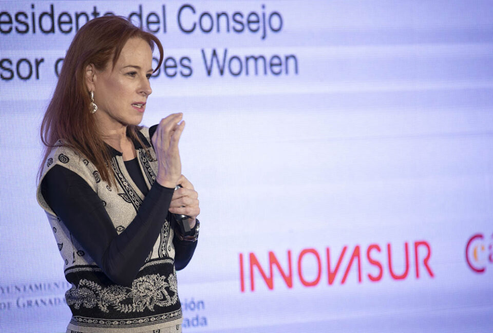 Gloria Lomana: «Todavía es importante que las mujeres sigamos pidiendo nuestro espacio»