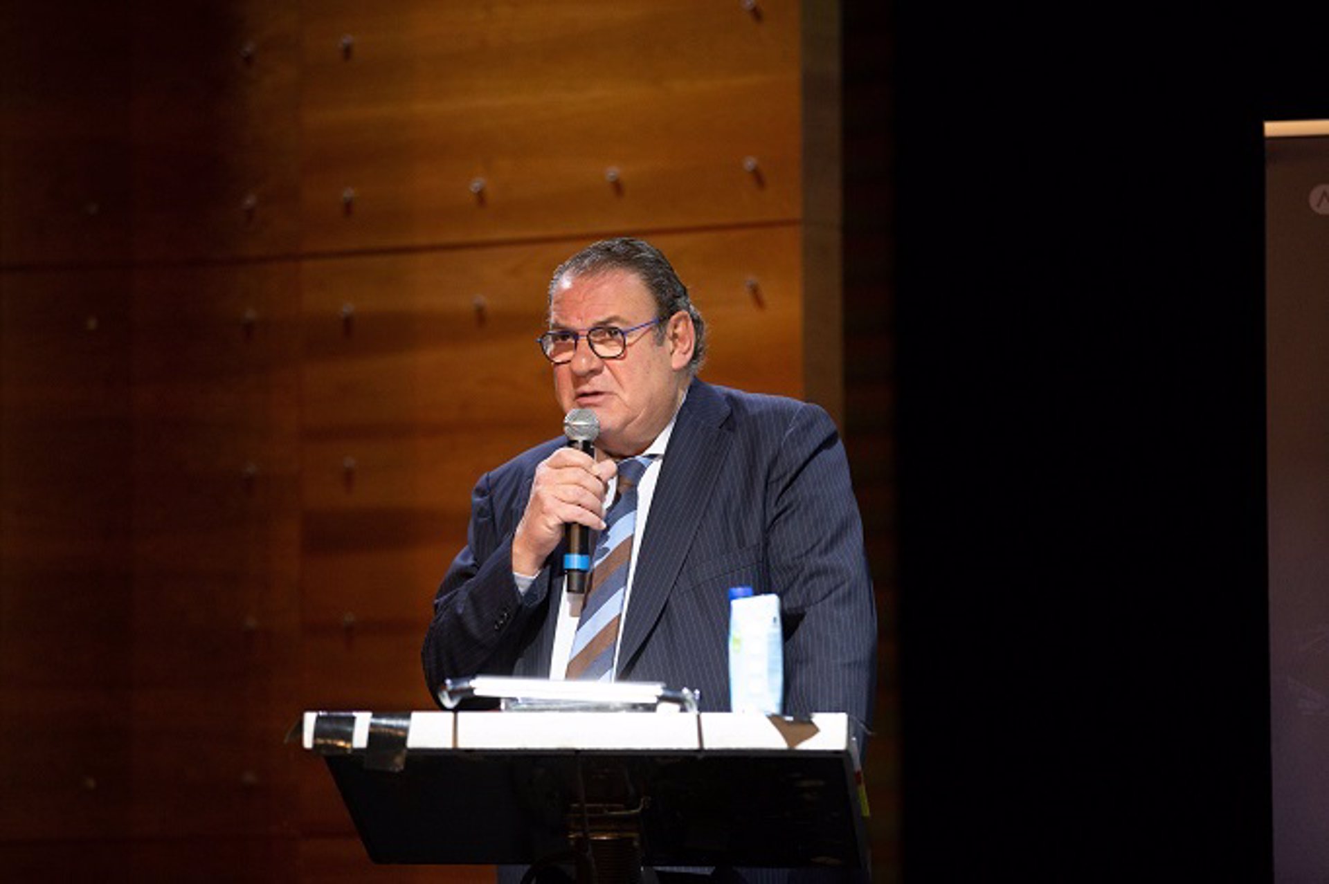 Mesa del Turismo prevé un nuevo récord de gasto turístico internacional en 2024, con 125.000 millones de euros