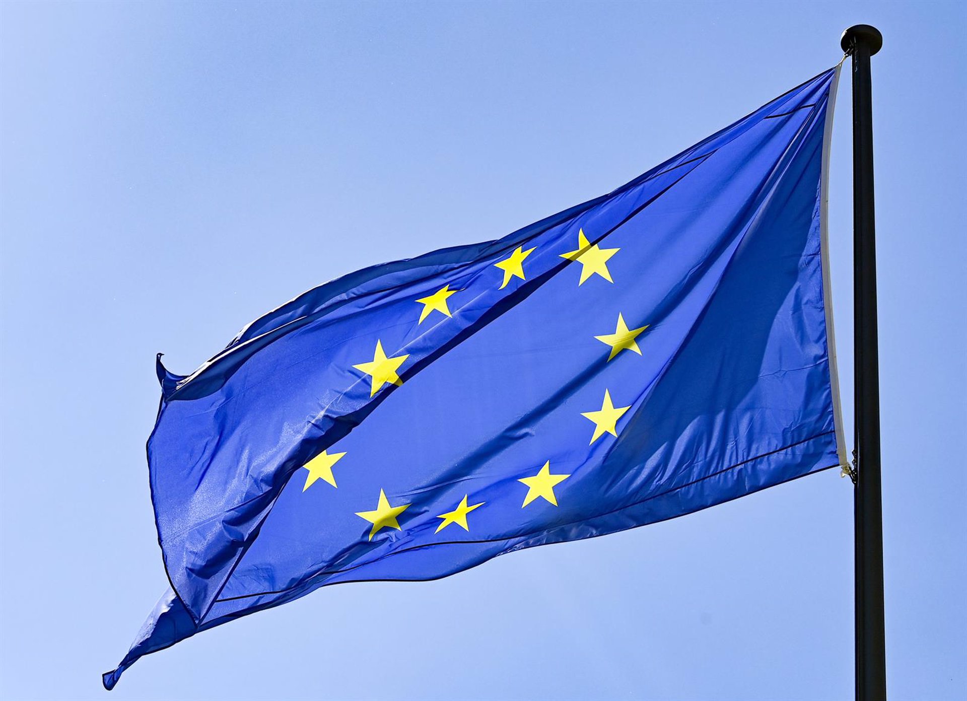 Bruselas investiga las subvenciones extranjeras en la compra del operador europeo PPF por la ‘teleco’ de EAU