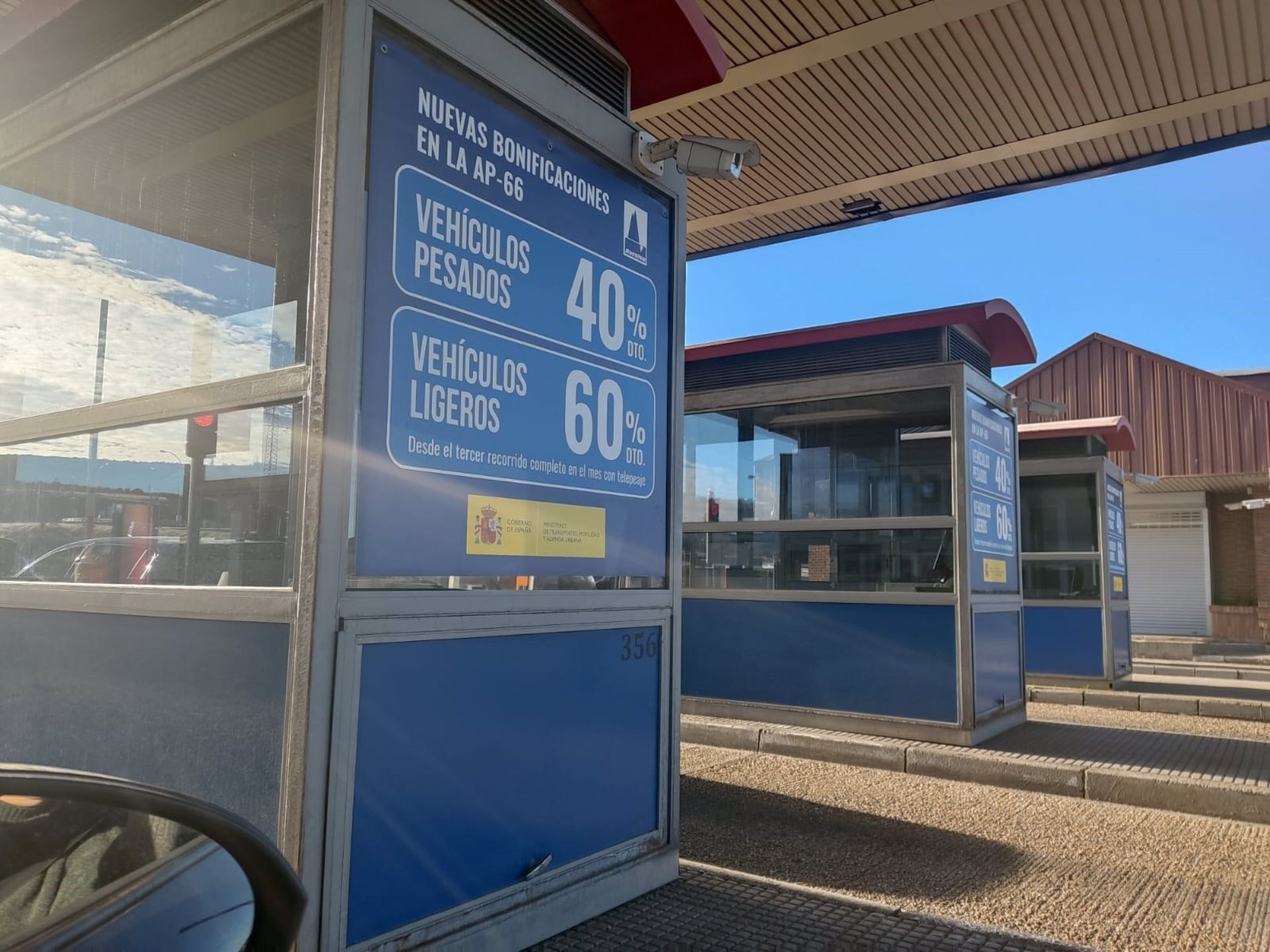 El Gobierno trabaja en la eliminación «progresiva» de todos los peajes «siempre y cuando sea posible»