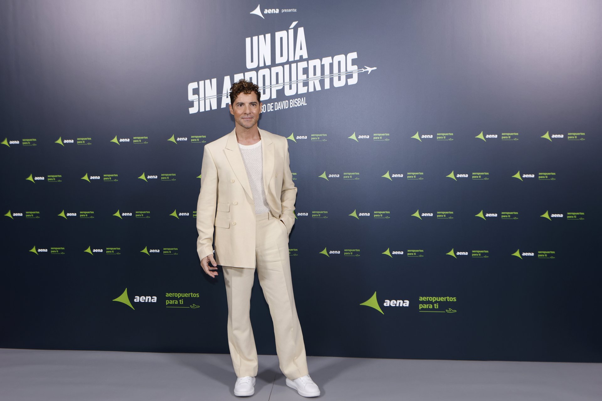 La nueva campaña de Aena busca concienciar sobre la importancia de los aeropuertos