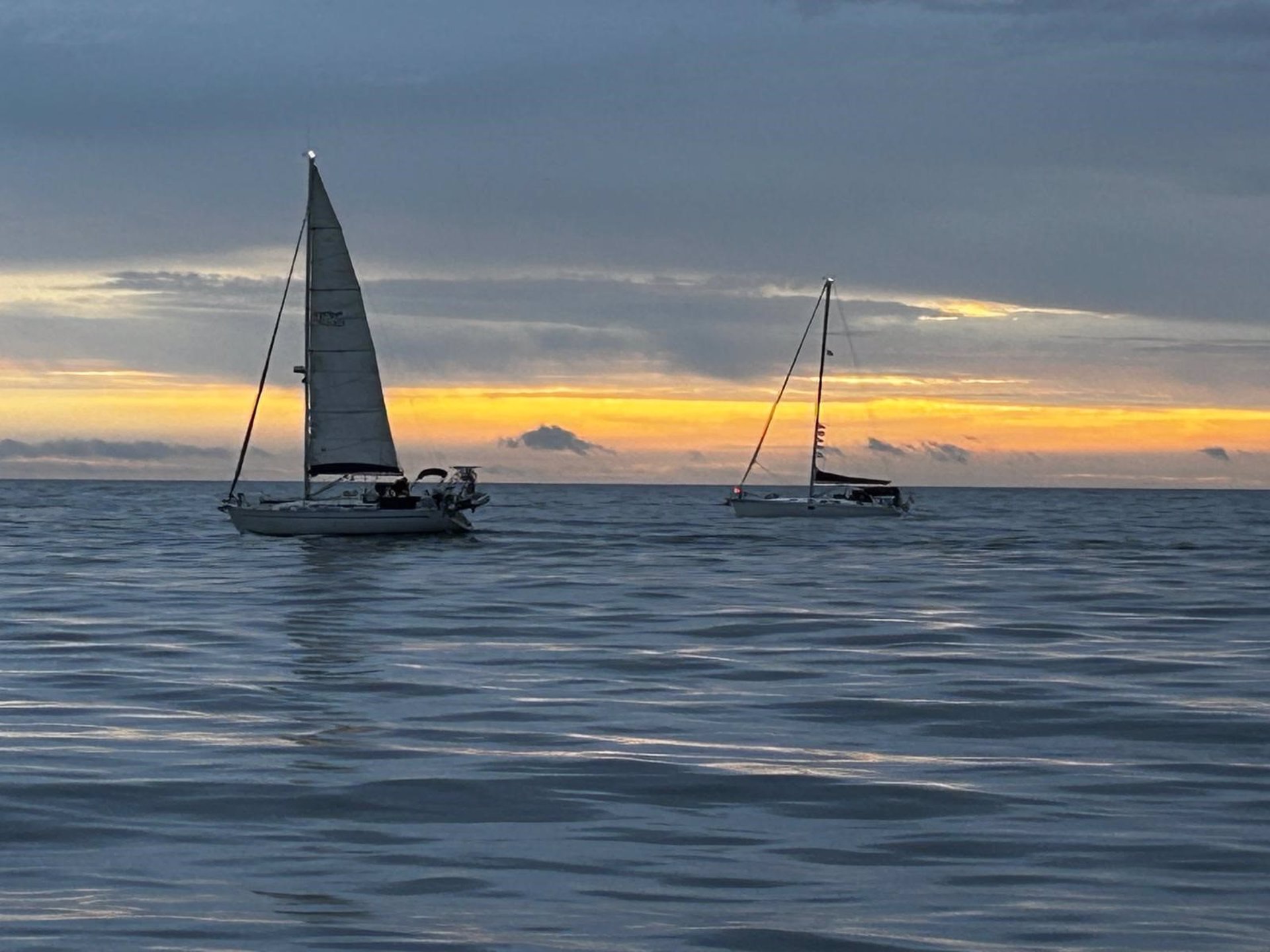 Los veleros de ‘El Camino a vela’ navegan ya en aguas de Galicia