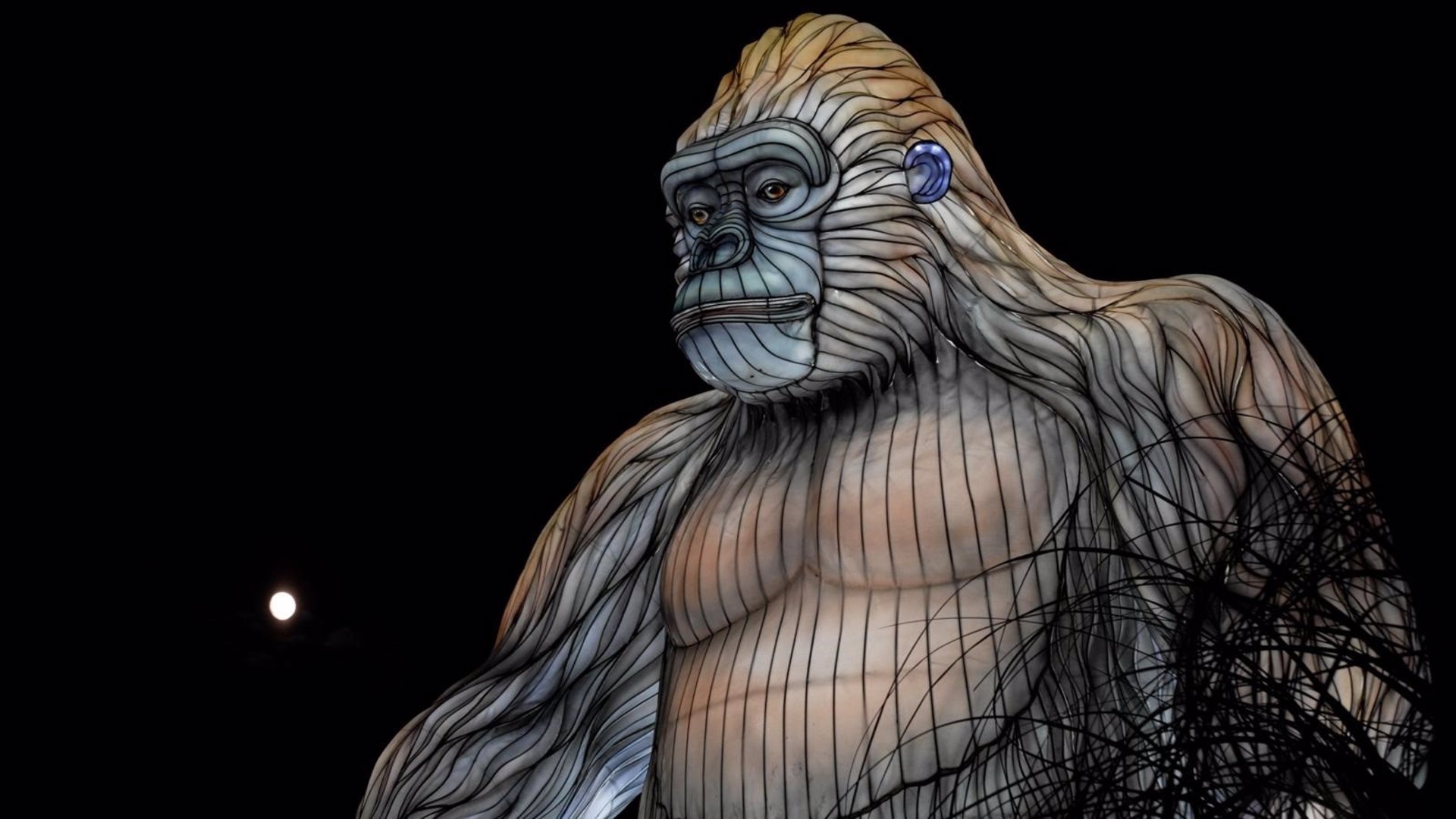 Faunia brilla en las noches de verano con más de 200 figuras iluminadas de animales