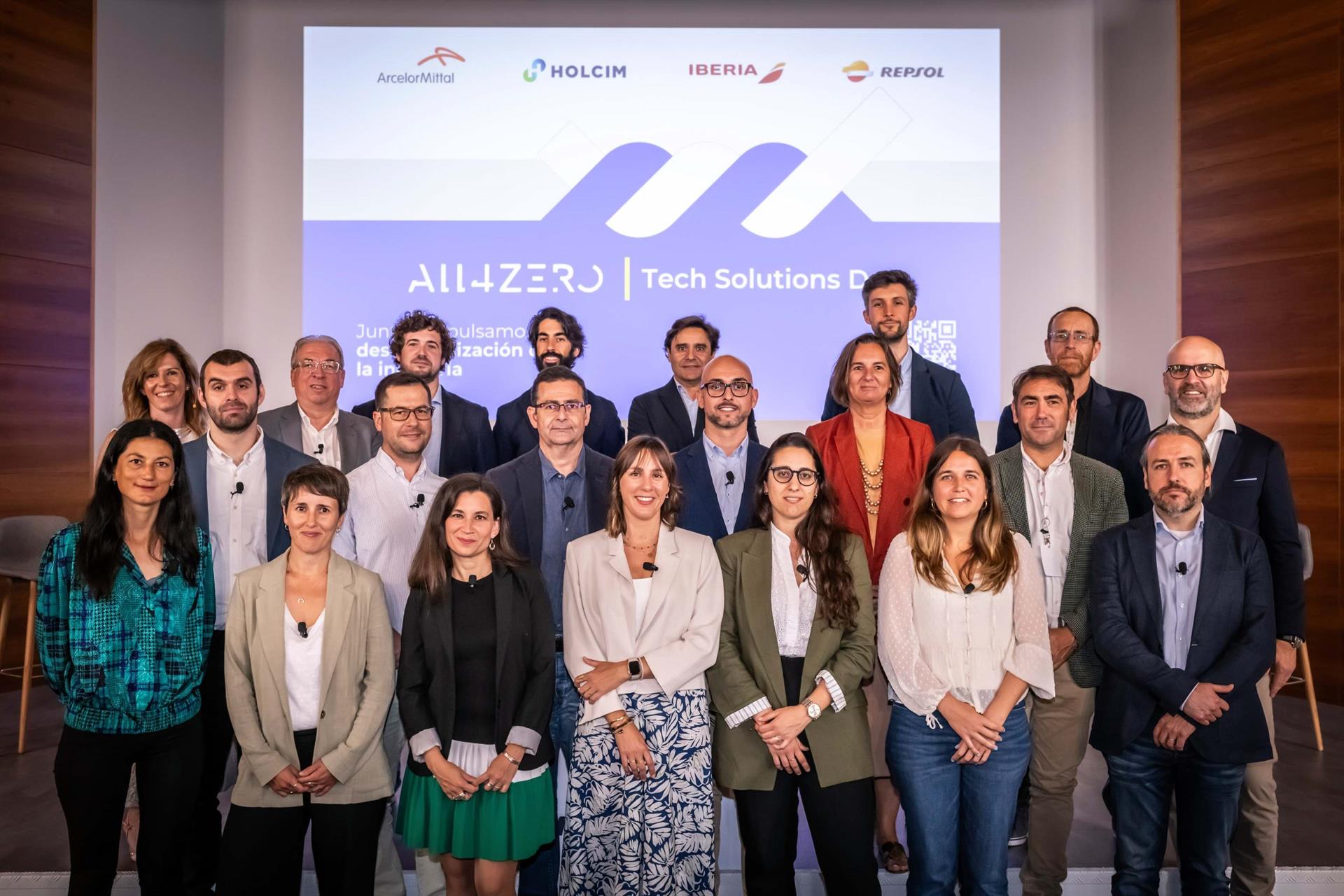 El ‘hub’ de innovación fundado por Repsol e Iberia, entre otros, presenta 12 soluciones para descarbonización