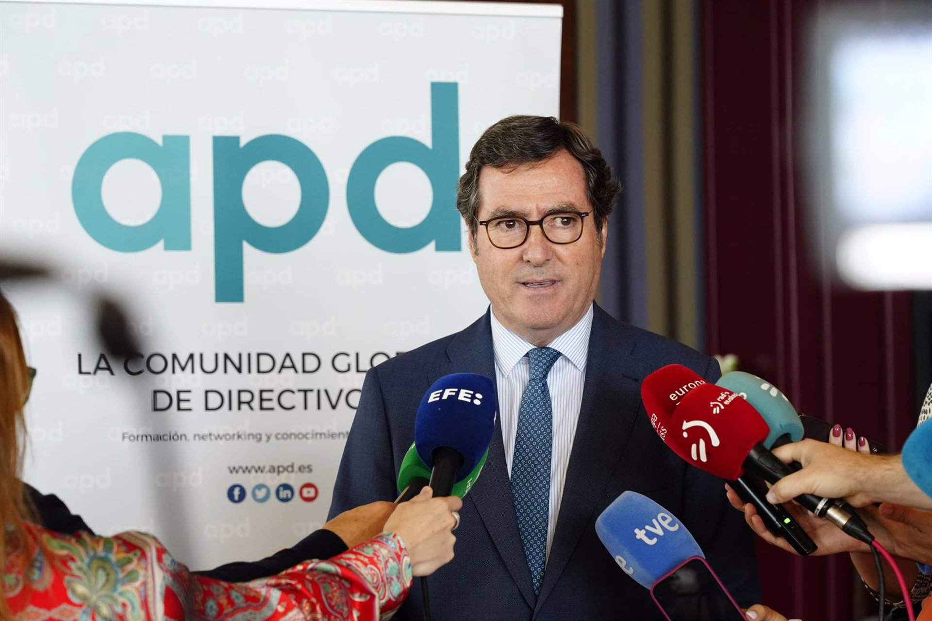 Garamendi sobre la reducción de jornada: «No tengo que contestar con nada, que hagan lo que tengan que hacer»