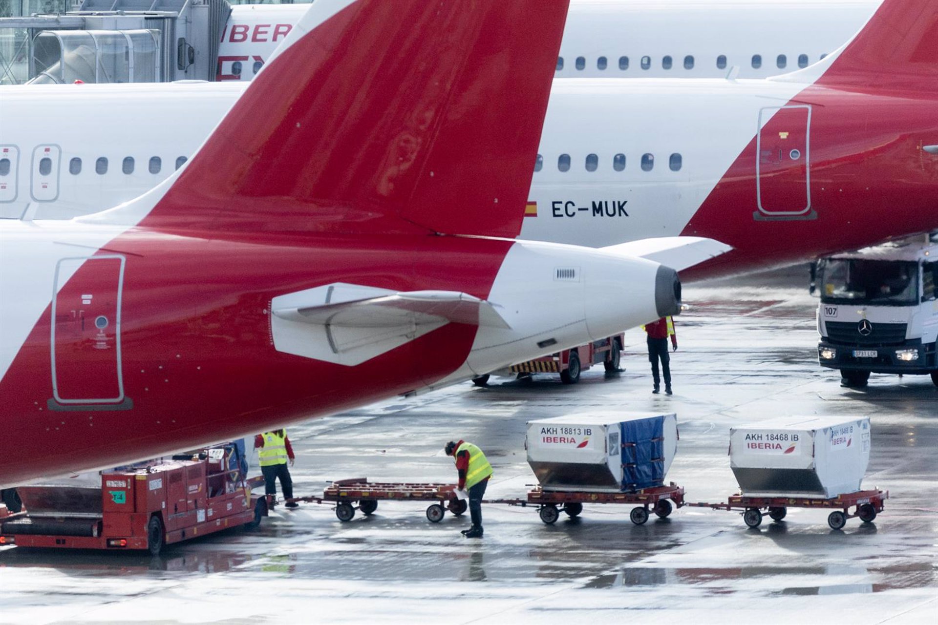 Aena avanza en el desarrollo del proyecto Ciudades Aeroporturias en un buen momento del tráfico de mercancías