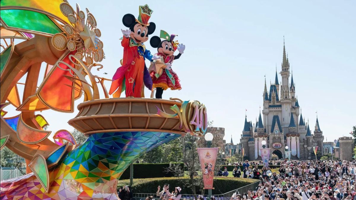 Por qué el parque Tokyo Disney Resort ha perdido 15.000 millones de euros en lo que va de año