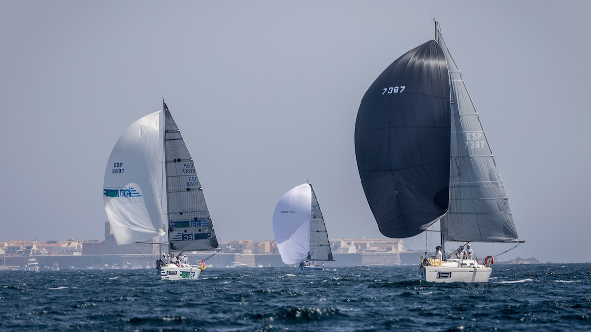 Arranca el 28º Tabarca Vela Alicante: estos son los barcos a los que no perderles la pista