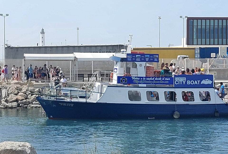 La APB otorga a Trasmapi el bus náutico del puerto de Ibiza