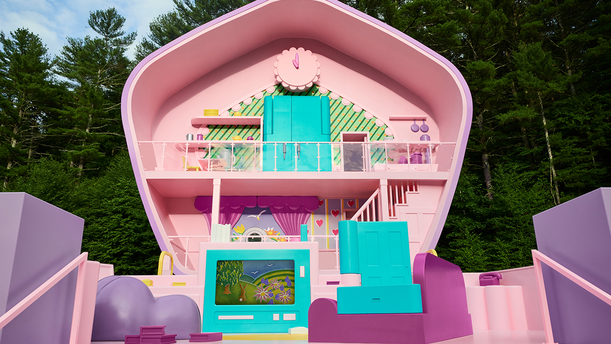 Airbnb ofrece una experiencia Polly Pocket en su nueva estancia de juguete a tamaño real