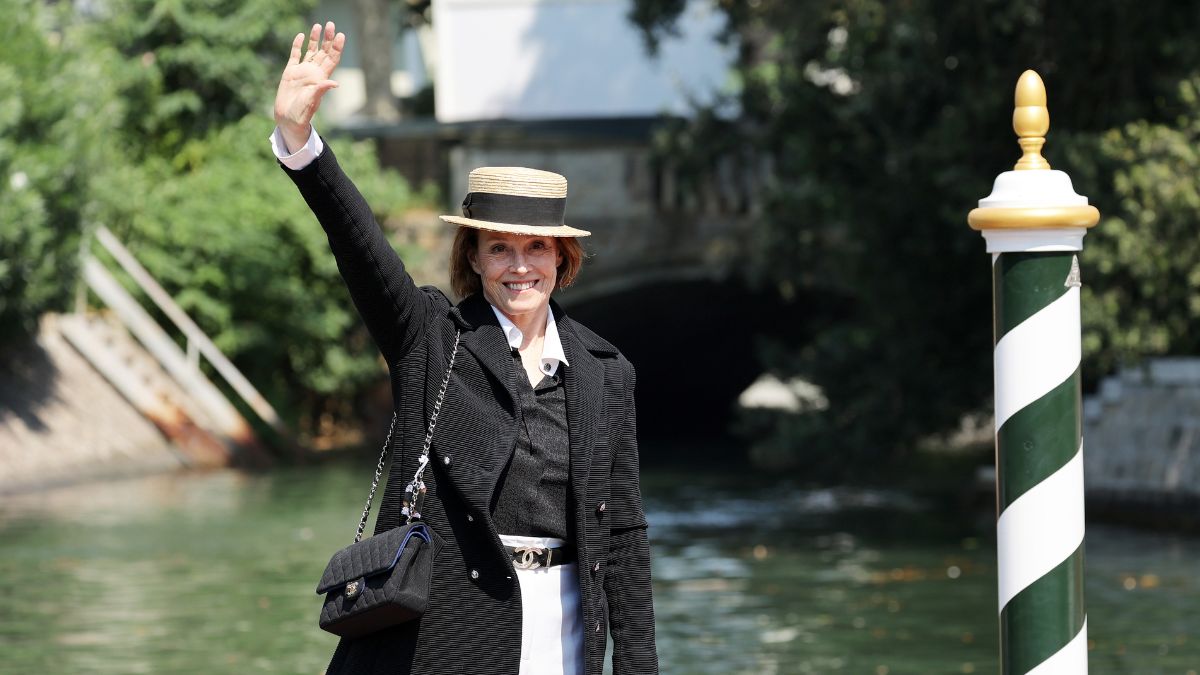 Con un patrimonio de 60 millones de dólares: Sigourney Weaver llega a Venecia para recoger su premio honorífico