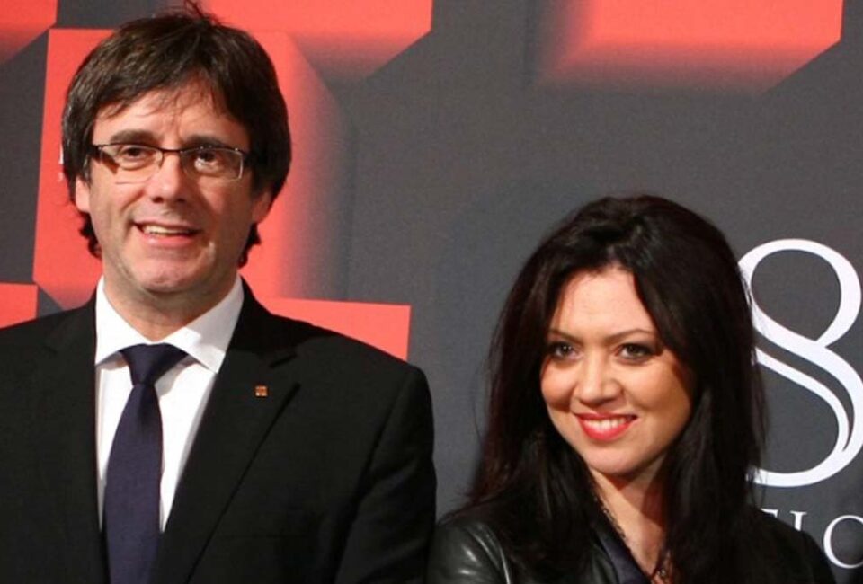 Así es Marcela Topor, la mujer de Puigdemont