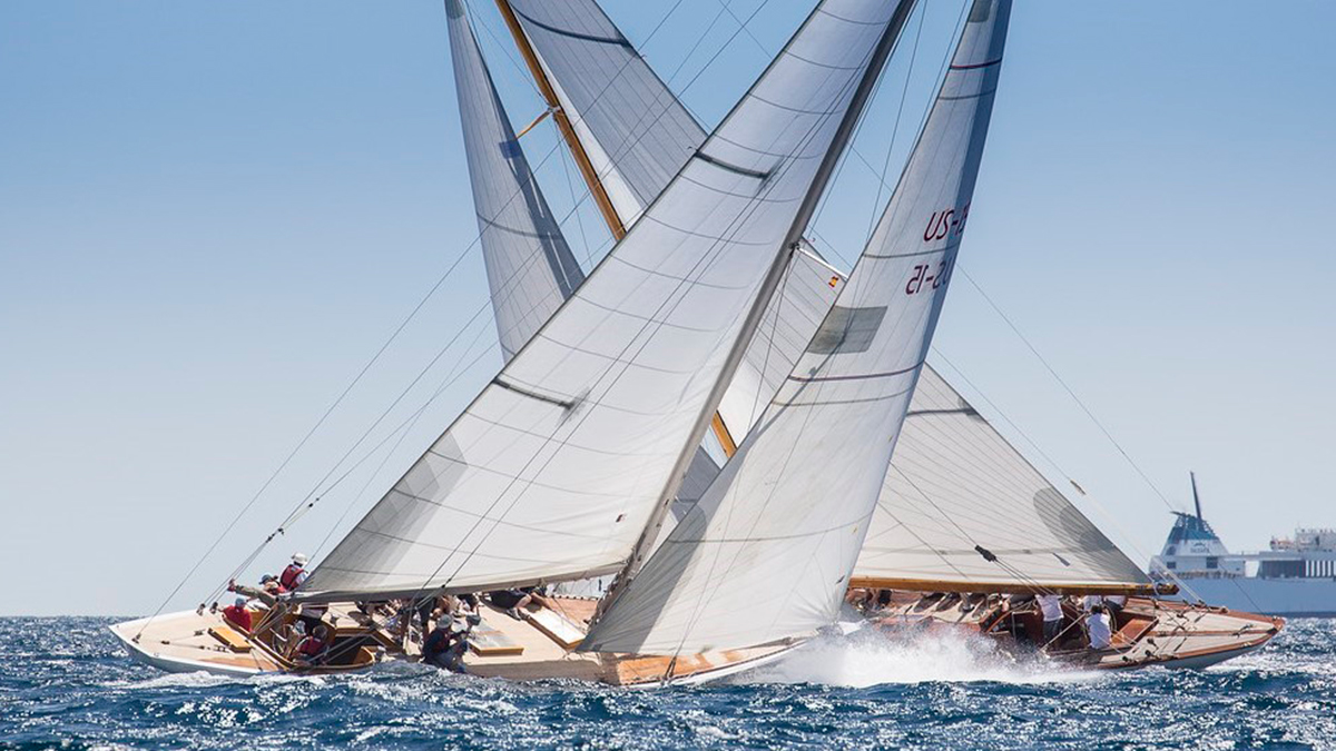 El mal tiempo obliga a aplazar el inicio de la XVII Regata Puig Vela Clàssica