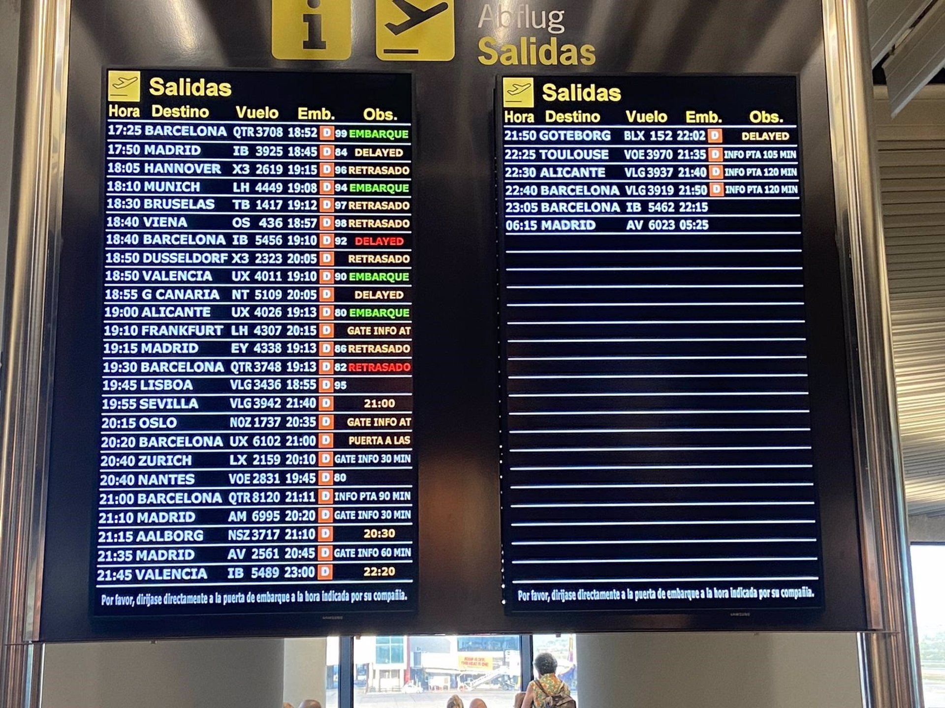 Activan regulaciones del tráfico aéreo en los aeropuertos de Baleares y Barcelona por las tormentas en el Mediterráneo