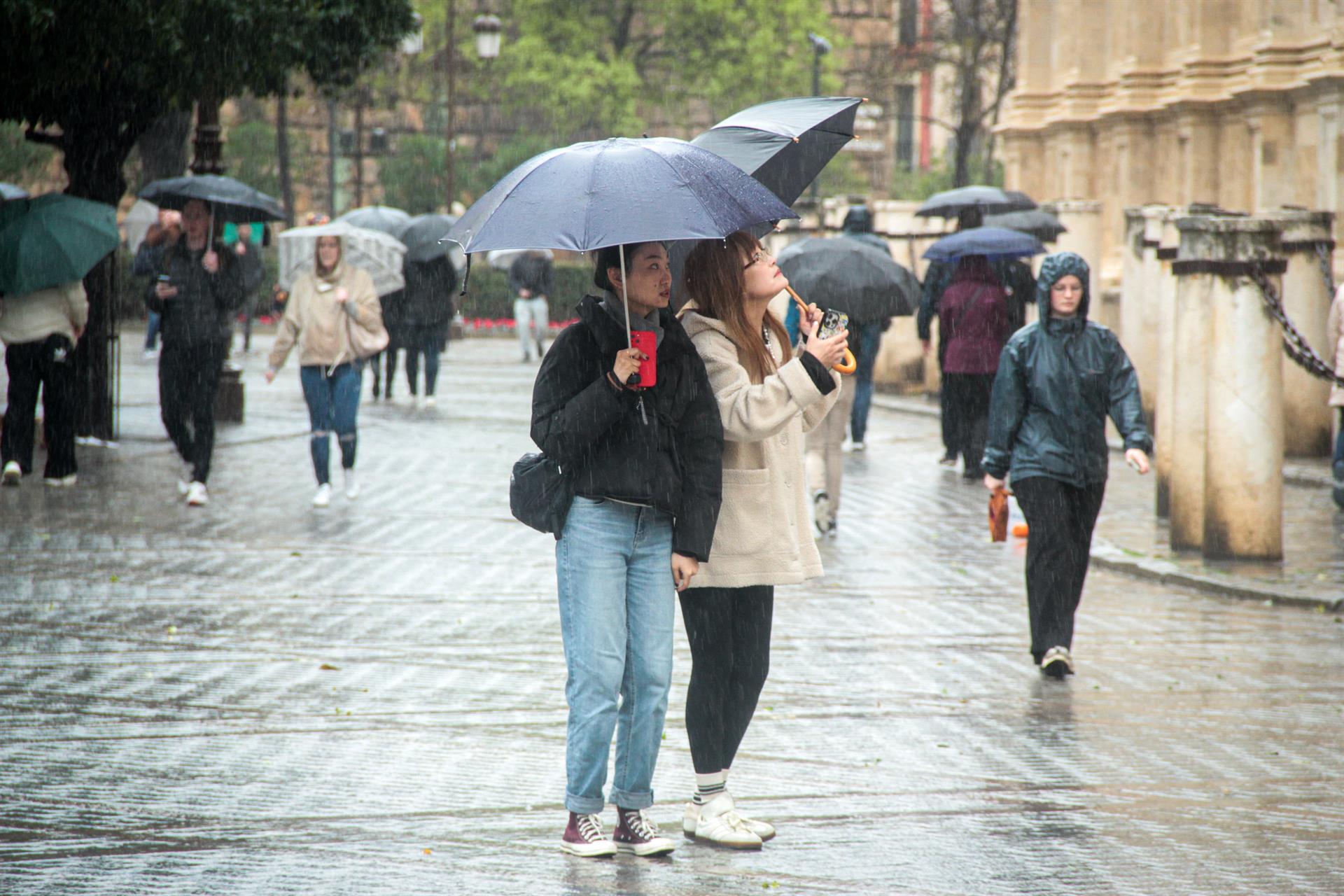 Gran parte de la Península registrará lluvias hasta el domingo y las máximas bajarán de 30ºC en el sur peninsular