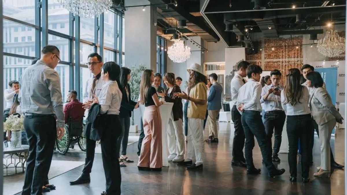 8 consejos para hacer ‘networking’ como un profesional