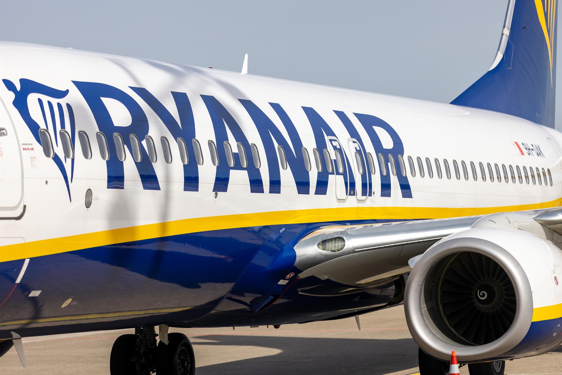 El TS confirma la «ilegalidad» de la huelga en el hangar de Ryanair de Sevilla en 2022 por falta de preaviso