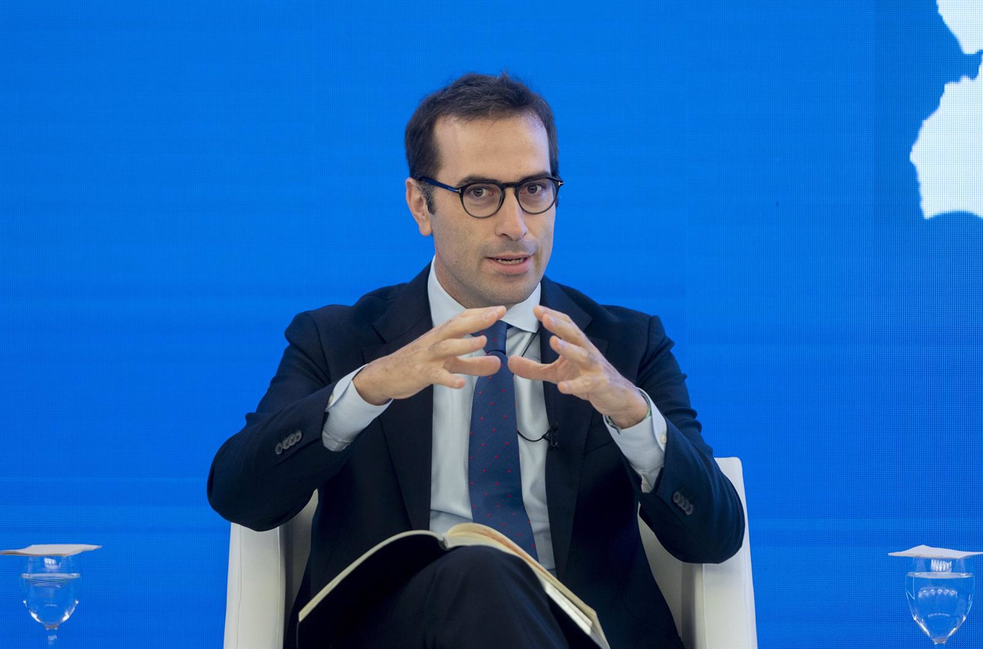 El Gobierno impulsará herramientas de IA para facilitar a las empresas datos útiles del ICEX o del ICO