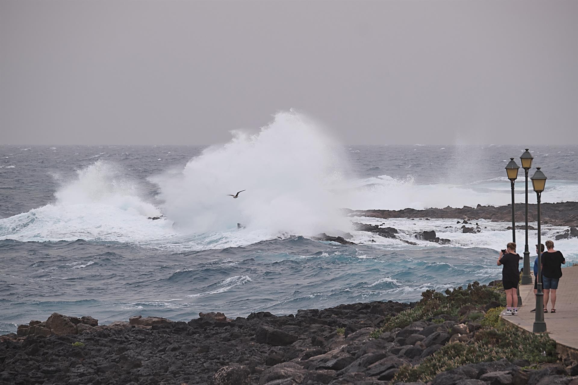 El huracán ‘Kirk’, convertido en borrasca, dejará lluvias en el norte y oeste de la Península el martes y miércoles