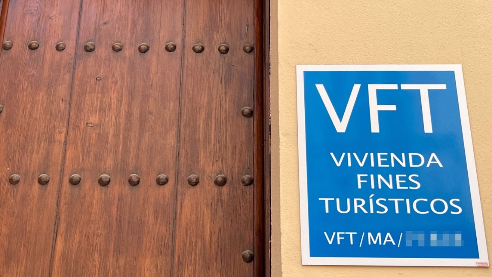 La patronal de viviendas turísticas afirma que mucha gente «no podría tener vacaciones» si estos inmuebles no existieran