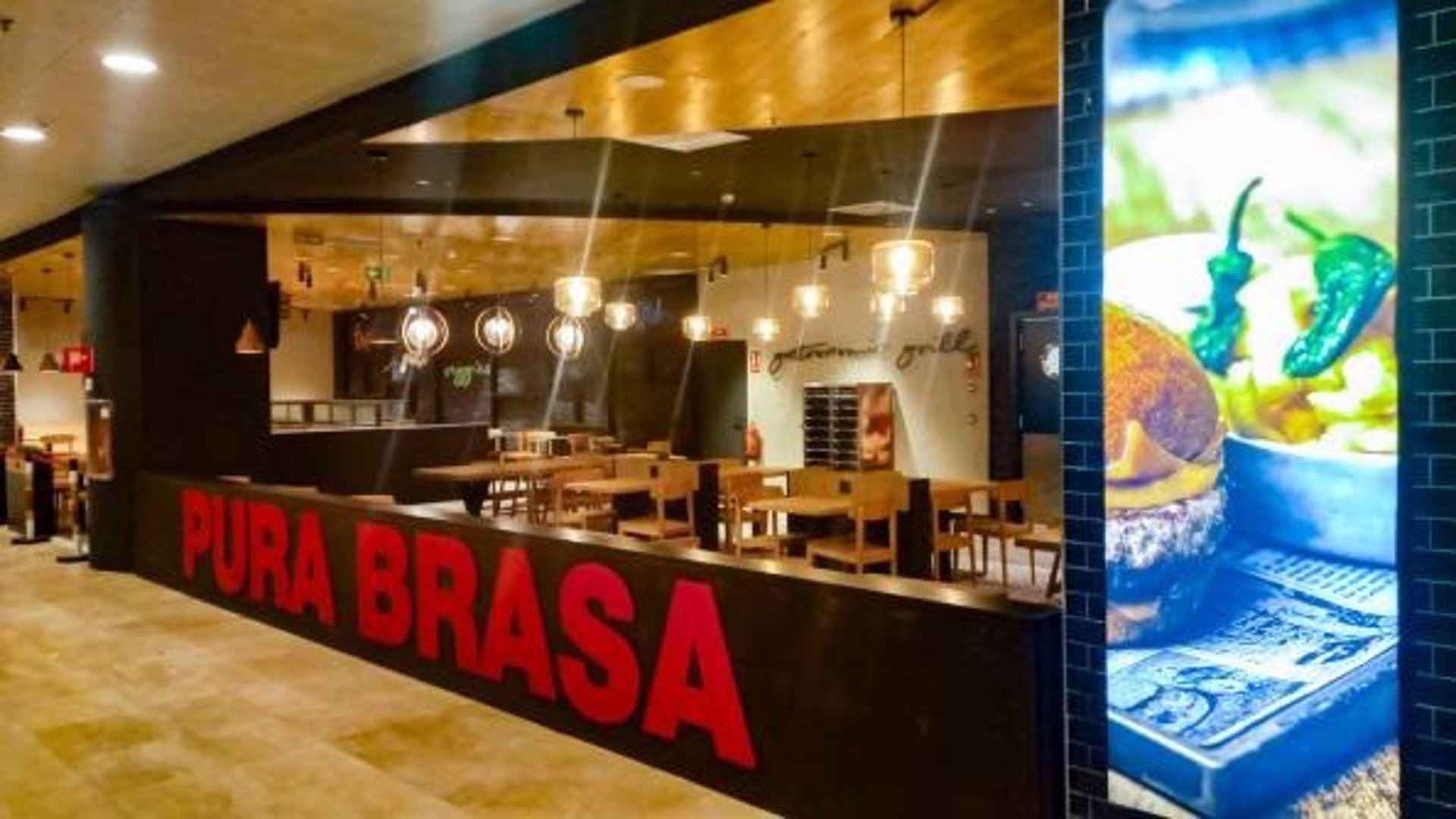 El aeropuerto de Barajas avanza en la renovación de su oferta gastronómica con la apertura de nuevos locales