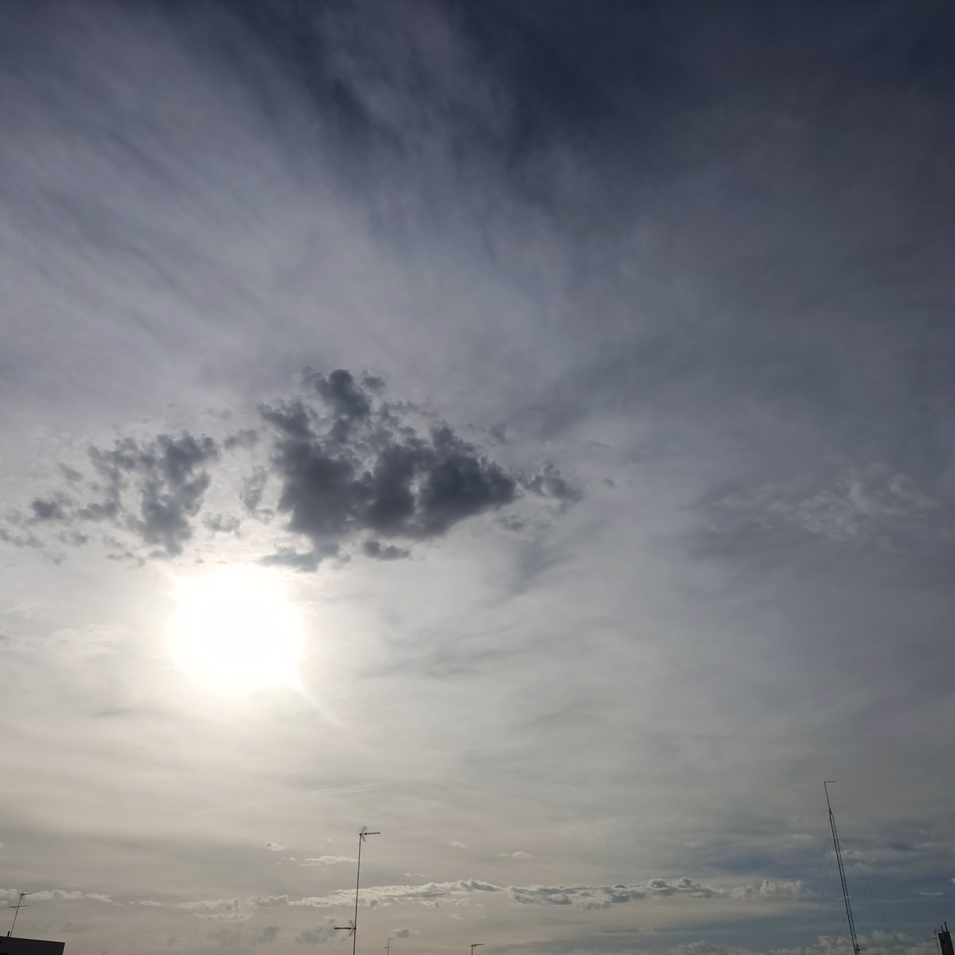 Las temperaturas máximas aumentan este lunes en la mitad sur de la Península y Baleares