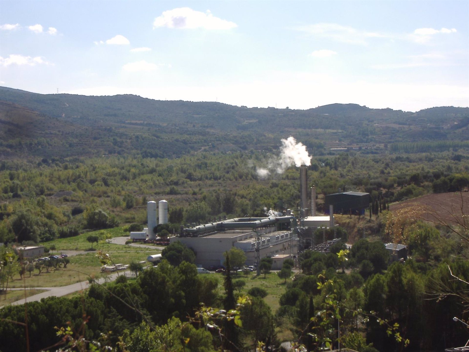 El Gobierno lanza una consulta pública para la subasta de 1.200 MW a la cogeneración tras tres años de demora