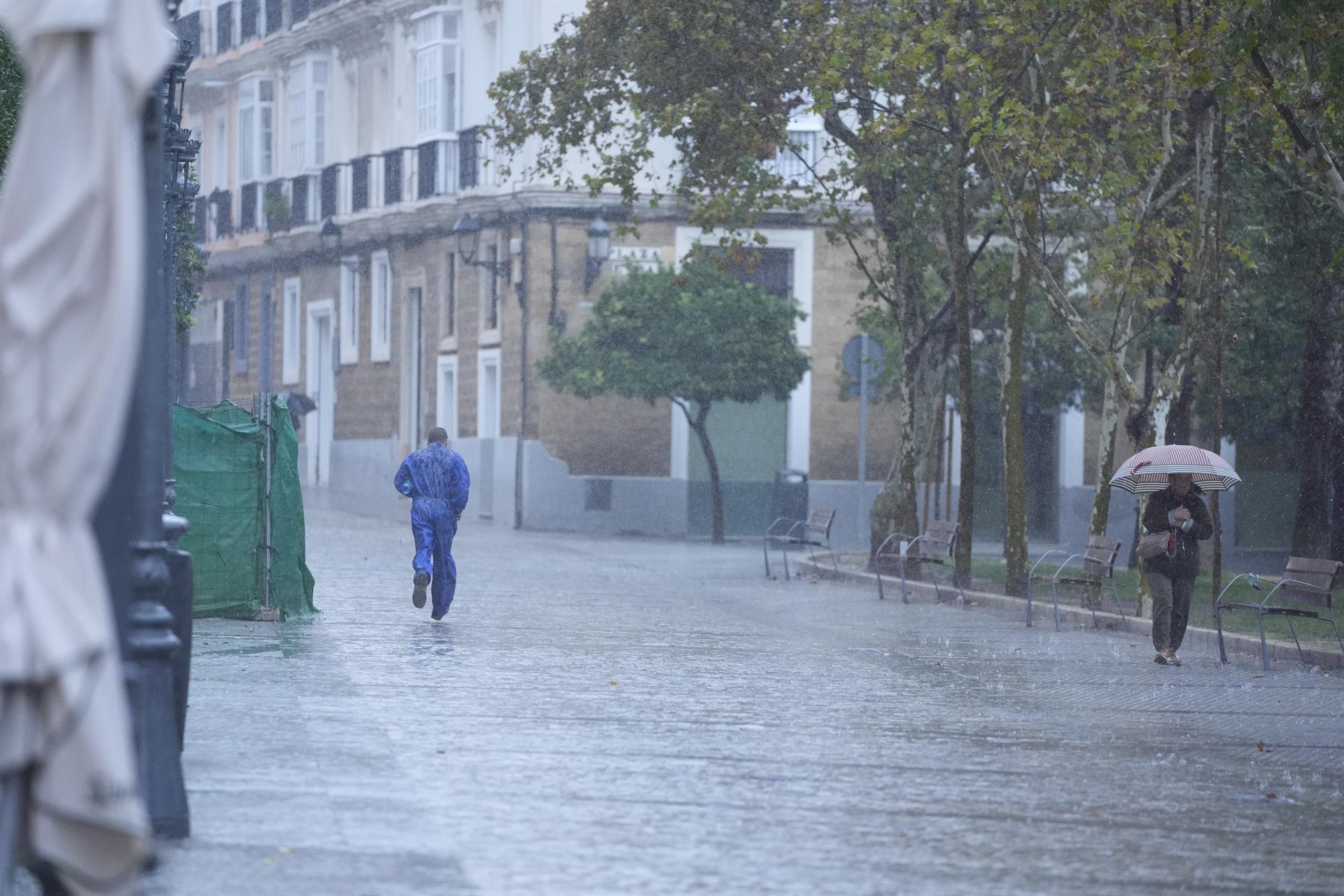 Las lluvias se despiden mañana de casi toda España y llega «un descenso térmico acusado», que en el norte será de 8ºC