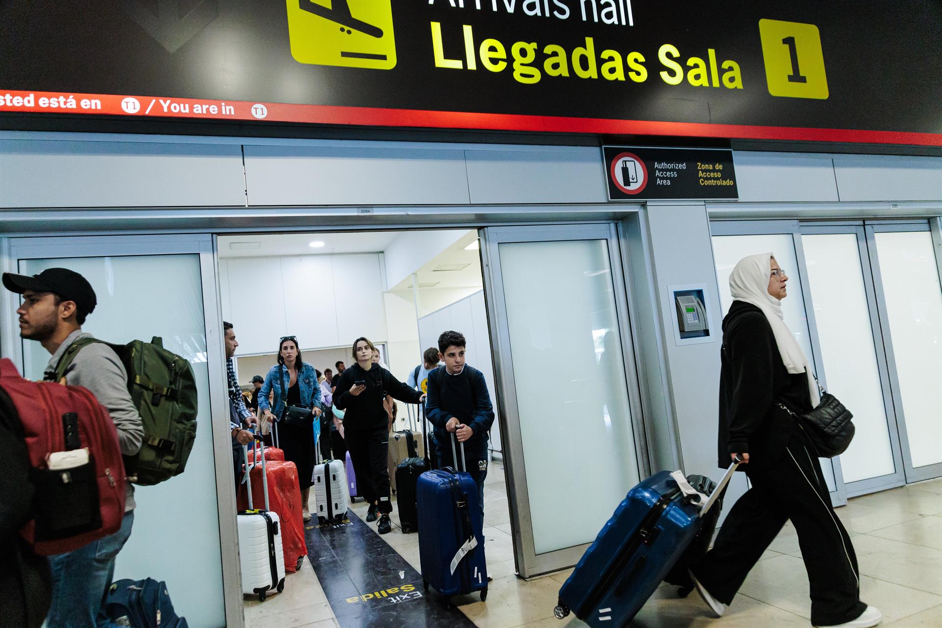 España recibió casi 10,6 millones de pasajeros aéreos internacionales en septiembre, un 10% más que en 2023