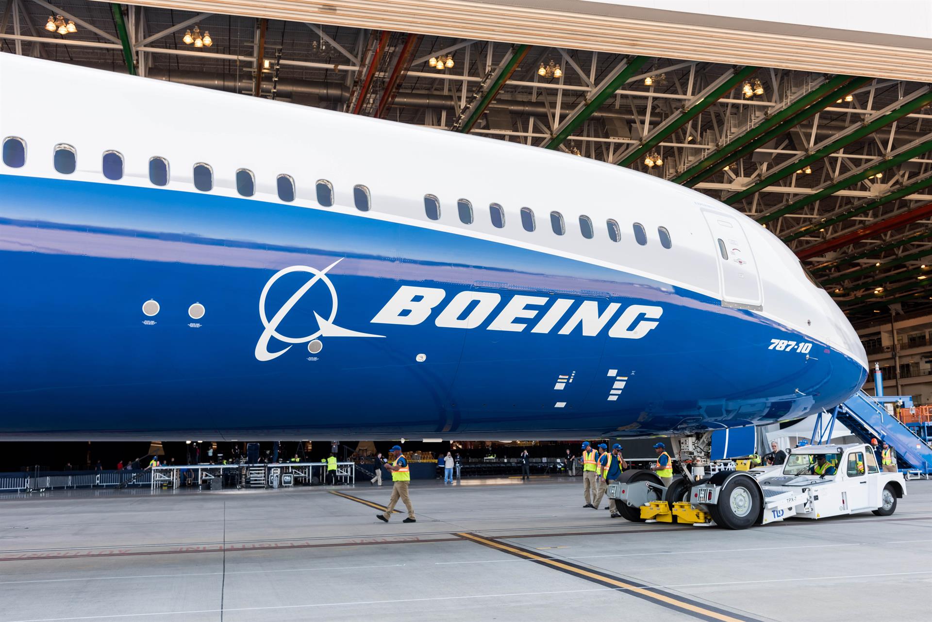 Boeing y el sindicato alcanzan un preacuerdo con subida salarial del 35% para tratar de poner fin a la huelga