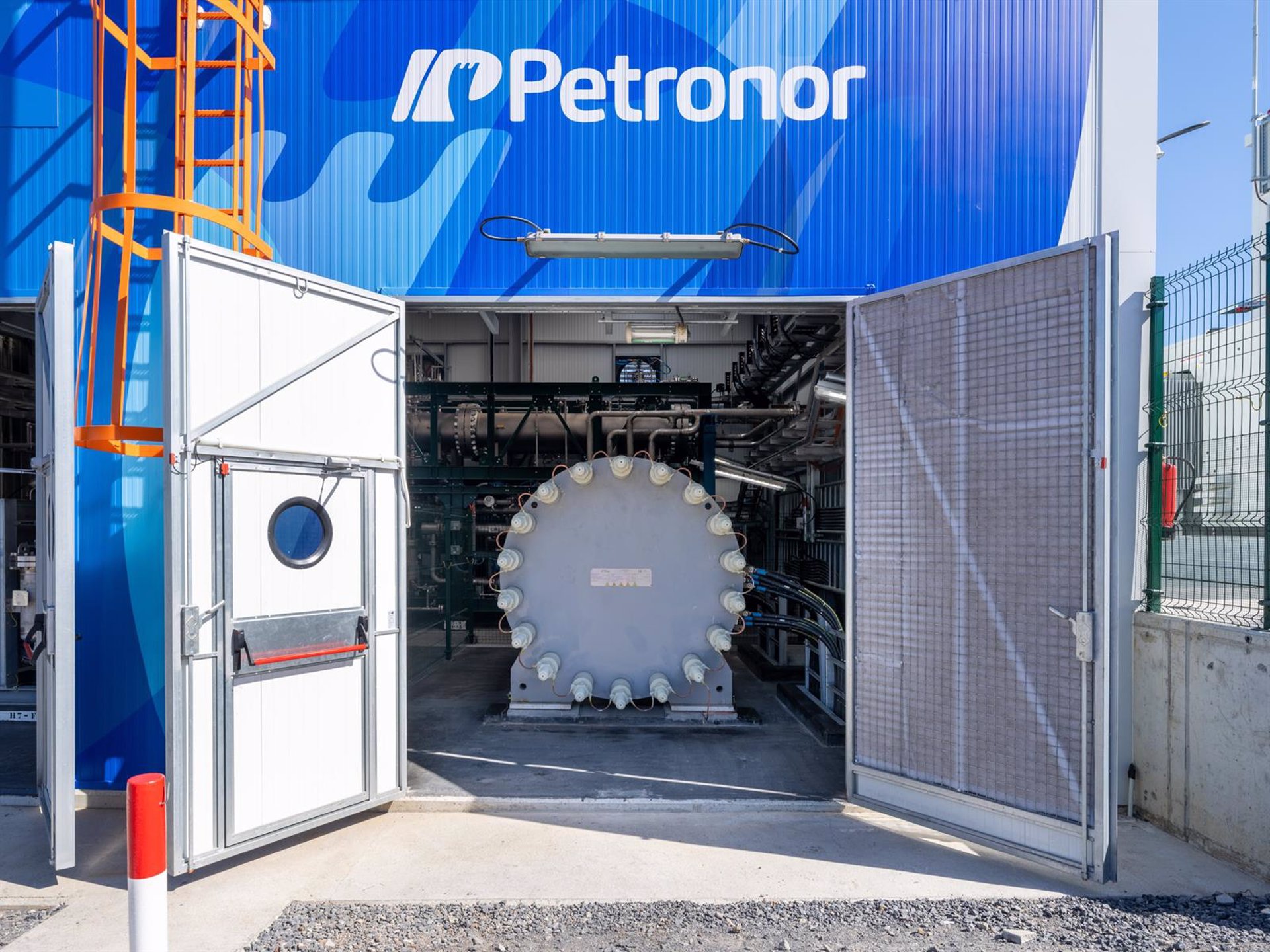 Petronor (Repsol) mantiene paralizado el proyecto de un electrolizador de 100 MW en Vizcaya